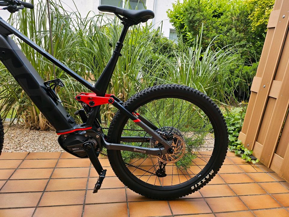 Husqvarna Mountain Cross 6